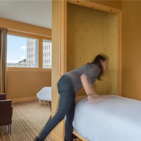 The Originals City, Napoléon, Hotel