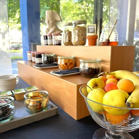 Hotel The Originals City, Napoleon, 3*