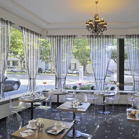 The Originals City, Napoléon, La Roche-sur-Yon