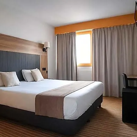 Hotel The Originals City, Napoleon, 3*