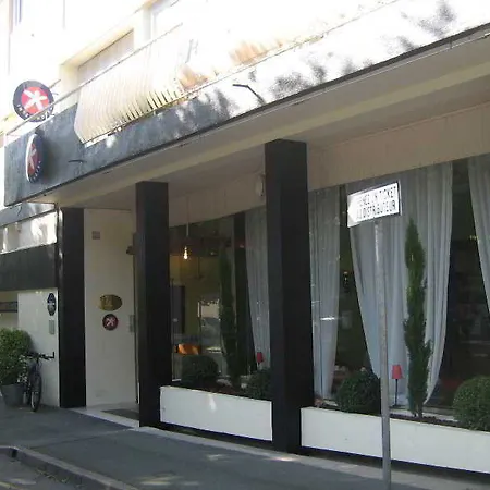 Otel The Originals City, Napoleon, La Roche-sur-Yon