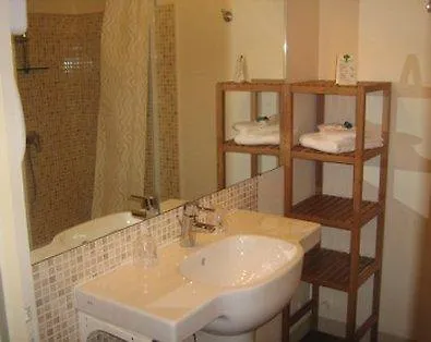 The Originals City, Napoleon, Otel 3*