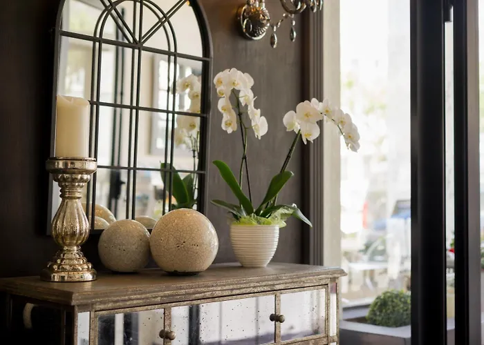 The Originals City, Napoleon, 3* 라로츠수르욘